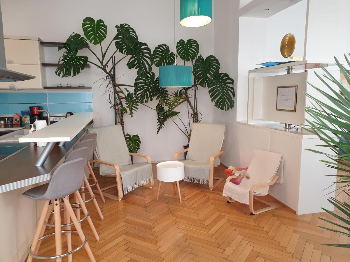Appartement Sunny And Spacious Near Centre