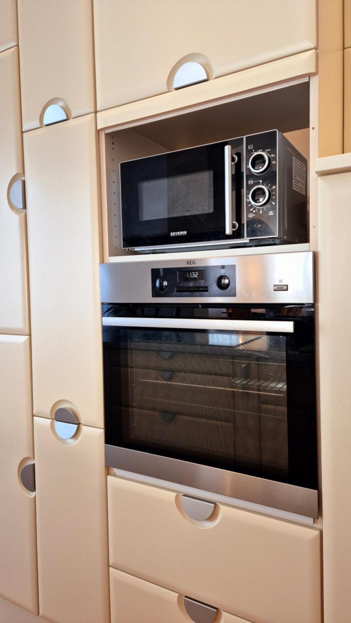 Appartement Sunny And Spacious Near Centre