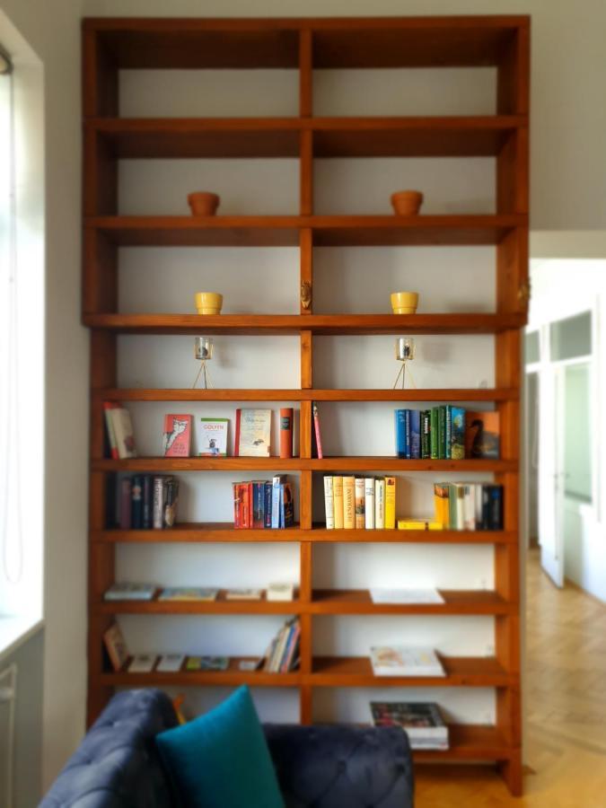 Sunny And Spacious Near Centre * Vienna